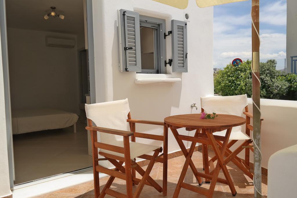 Theofanis Studios Agia Anna  Ruang foto