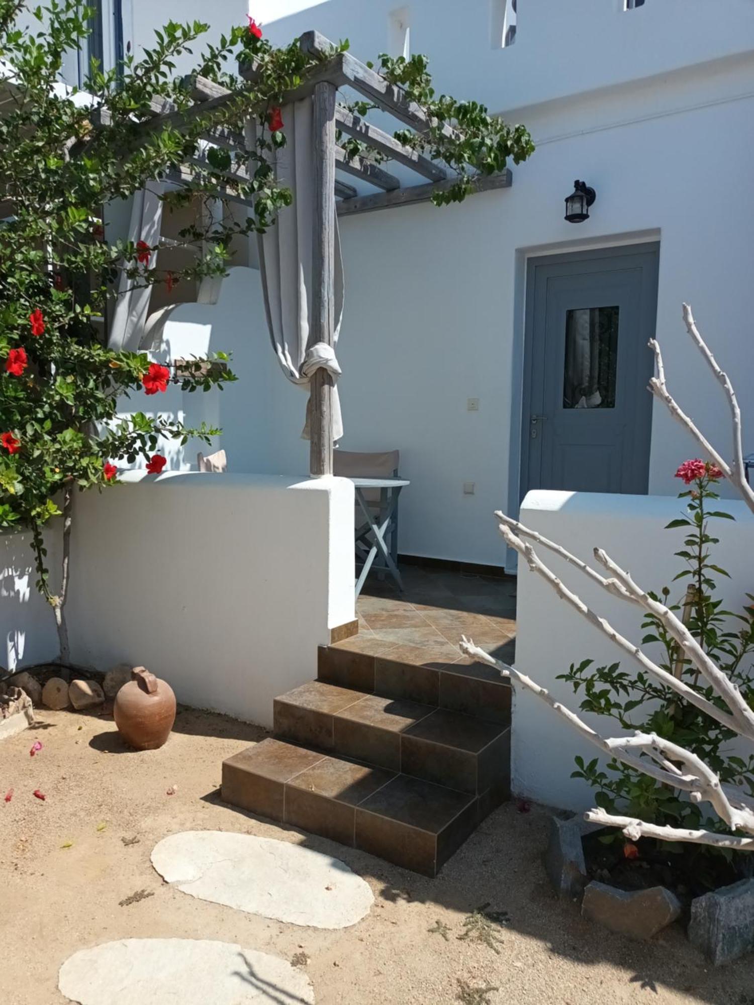Theofanis Studios Agia Anna  Bagian luar foto