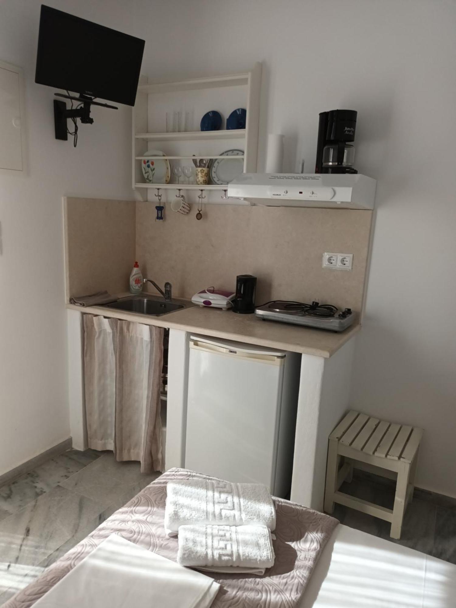 Theofanis Studios Agia Anna  Bagian luar foto